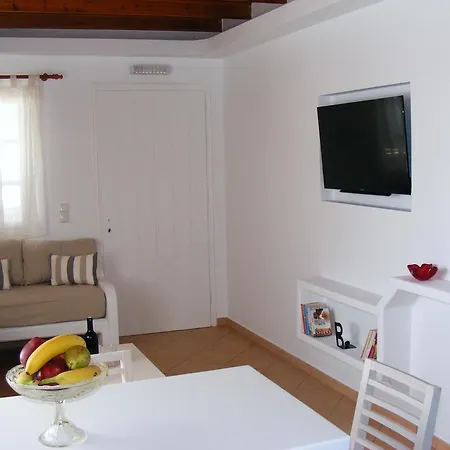 Orizontes Boutique Studios * Adamantas (Milos)