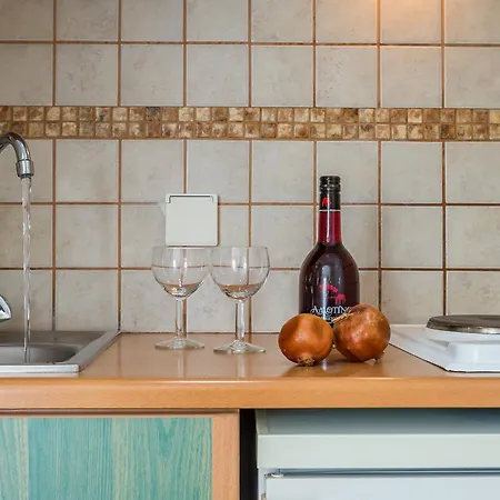 Orizontes Boutique Studios *