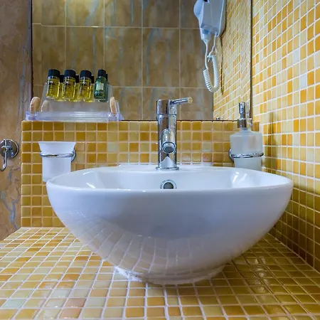 Orizontes Boutique Studios Apartment *