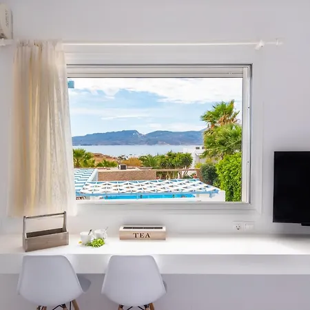 Orizontes Boutique Studios Apartment Adamantas (Milos)