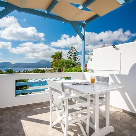 Orizontes Boutique Studios *