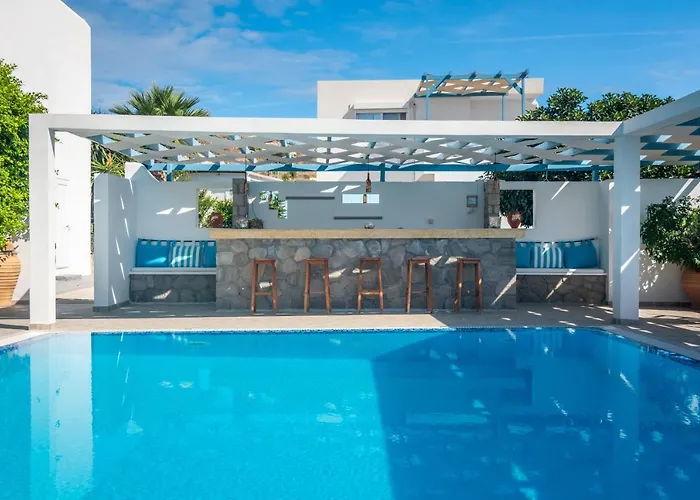 Апартаменты Orizontes Boutique Адамас