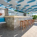 Orizontes Boutique * Адамас