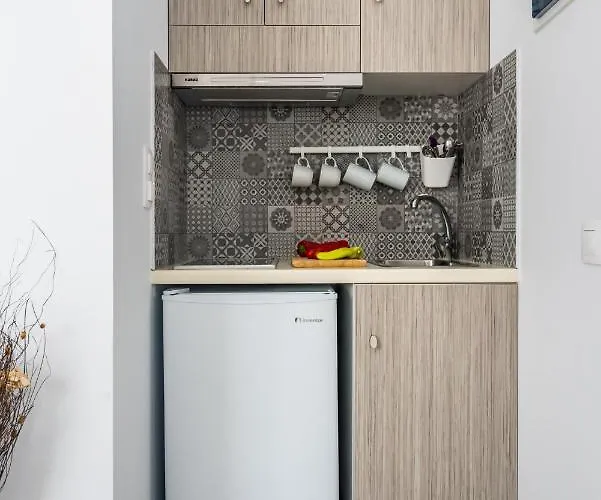 Orizontes Boutique אדאמאס